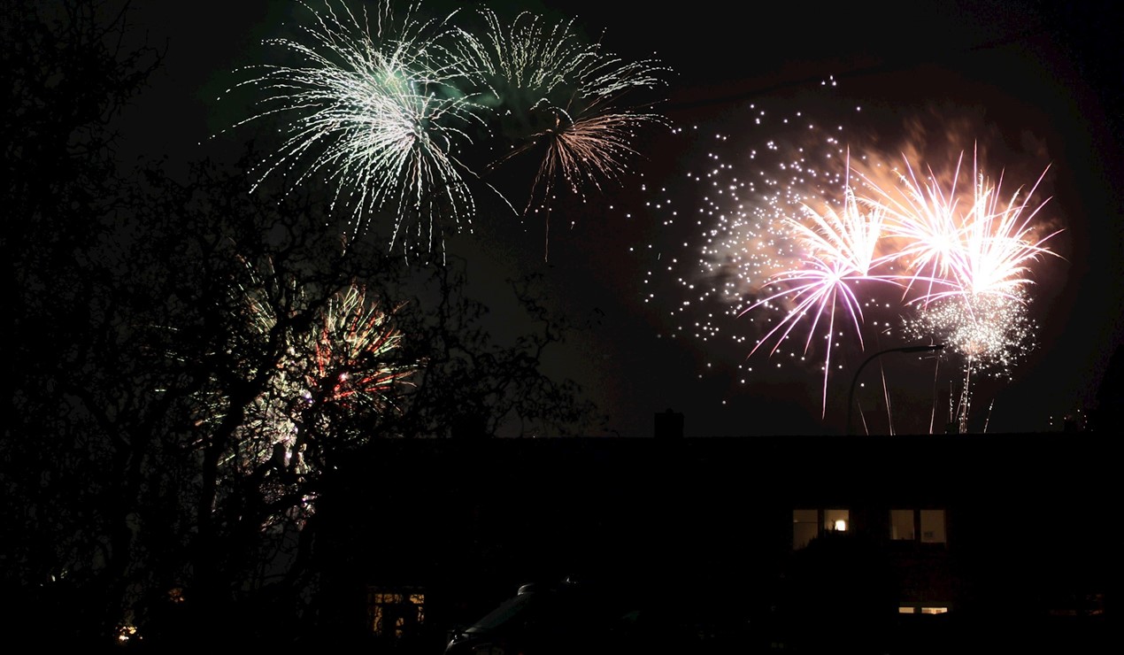 Snart klart for nyttårsfest: Men husk at kanskje ikke naboen er like feststemt som deg.