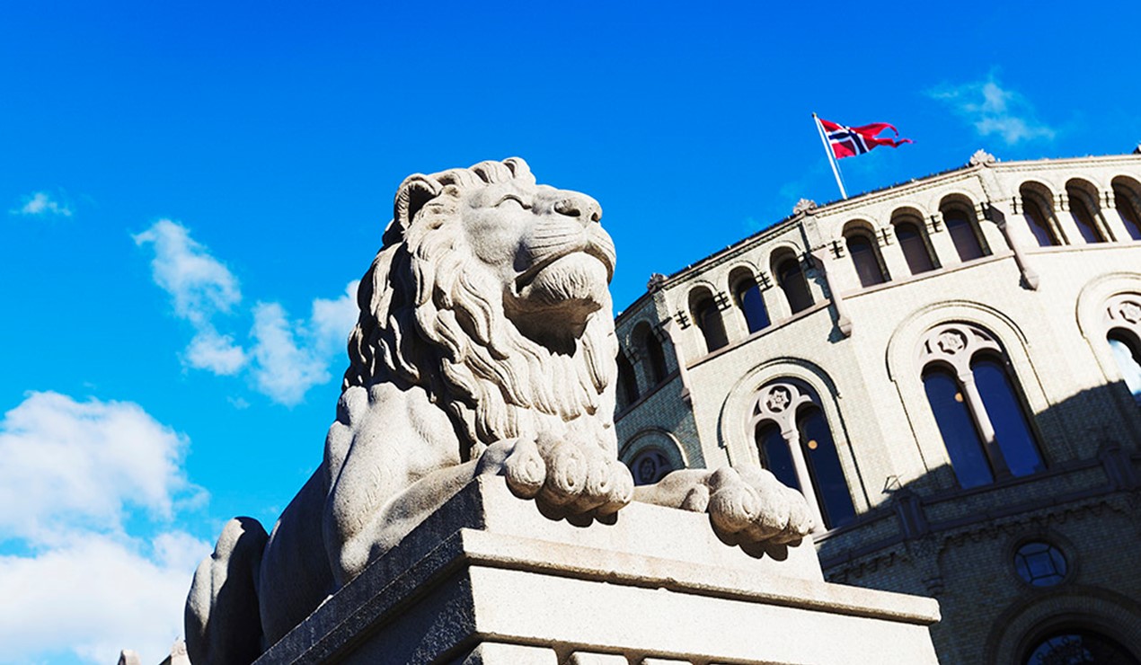 1. oktober trer det nye stortinget sammen, mens Ap og Sp forhandler om en ny regjeringsplattform. Foto: Nadia Frantsen