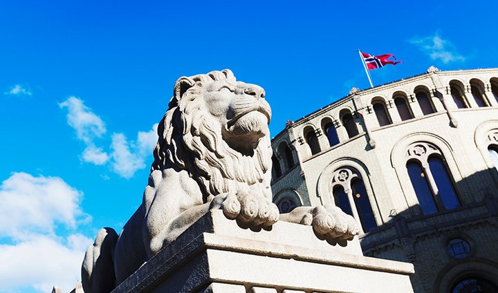 2017 10 12 Loeven St Tinget