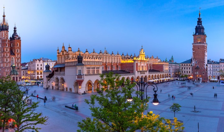 Shutterstock 1588053145