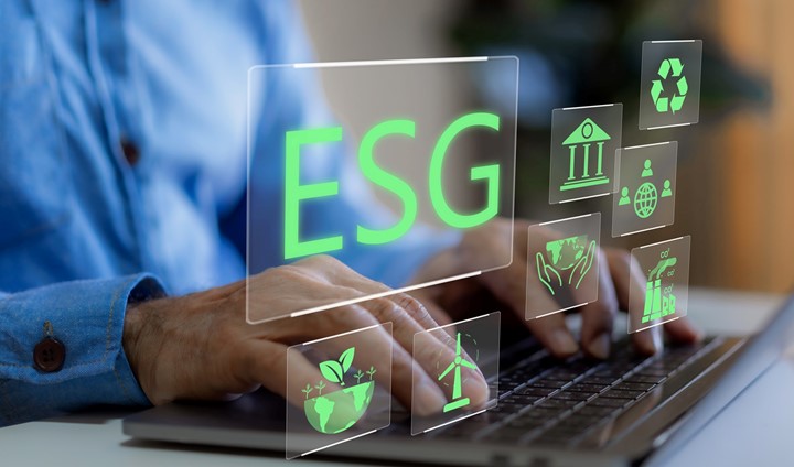 Shutterstock 2499621345