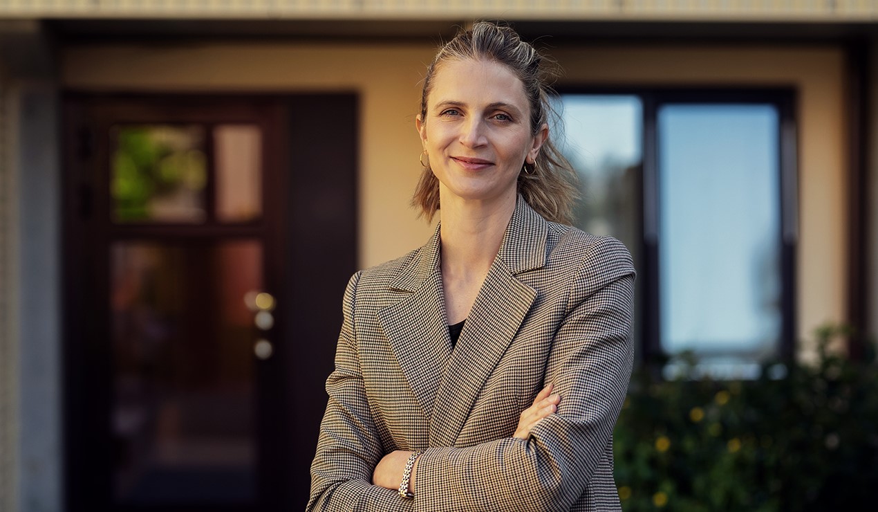– Kombinasjonen av lavere renter og reallønnsvekst peker mot at både etterspørselen og prisene i boligmarkedet skal oppover neste år, sier Hilde Midsem, sjeføkonom i NBBL. Foto: Nadia Frantsen