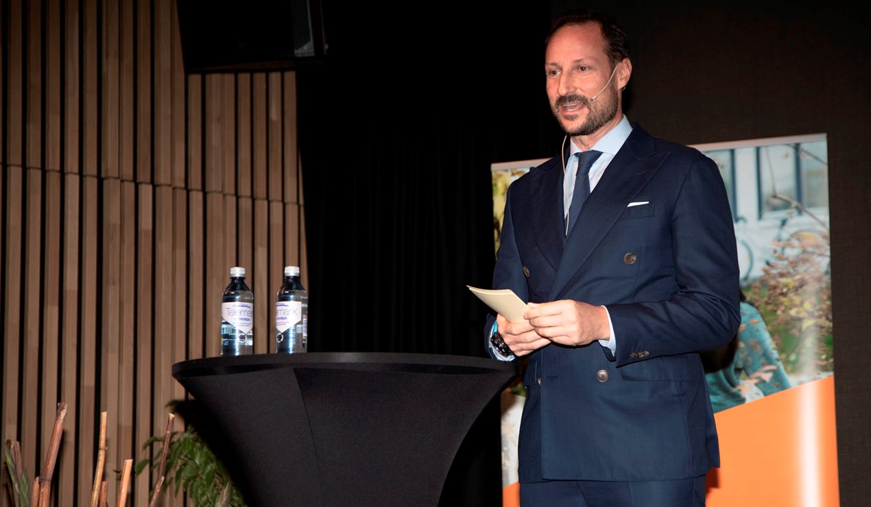 Kronprinsen talte til en fullsatt sal. Foto: Bertine Monsen/NBBL
