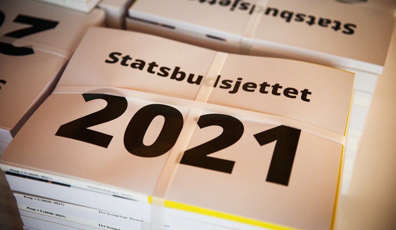 Statsbudsjettet er en misbrukt mulighet til å oppnå store klimagevinster. Regjeringen gjør det vanskeligere å nå sine egne klimamål. Foto: Stortinget via Flickr
