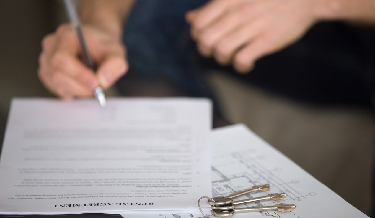 Selv om regjeringen har satt ned et utvalg som skal vurdere endringer i husleieloven, er det usikkert om det blir vedtatt en ny husleielov i denne stortingsperioden. Illustrasjonsfoto: Shutterstock