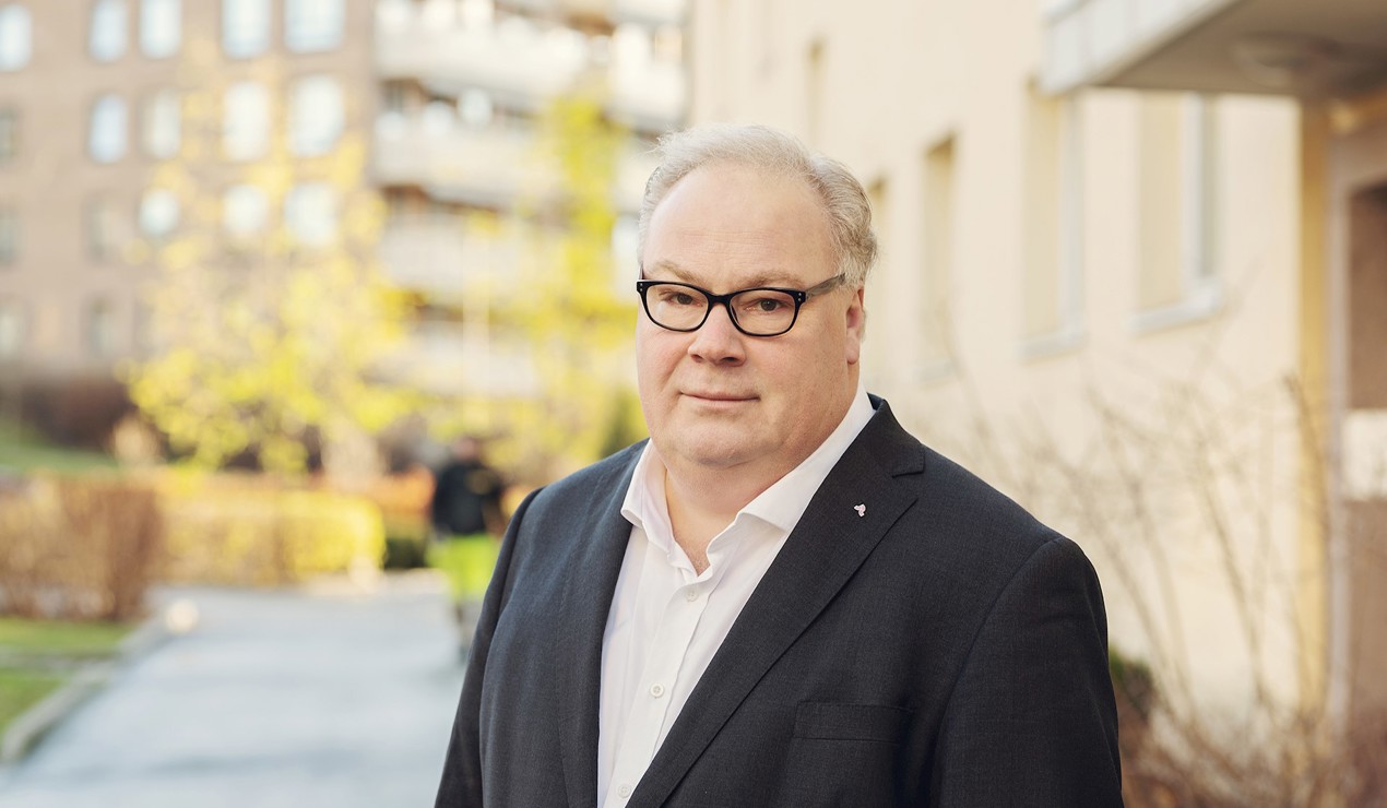 Advarer: Administrerende direktør Bård Folke Fredriksen i NBBL mener fjernvarme vektlegges helt feil i energimerke-ordningen for bygg. Foto: Nadia Frantsen/NBBL