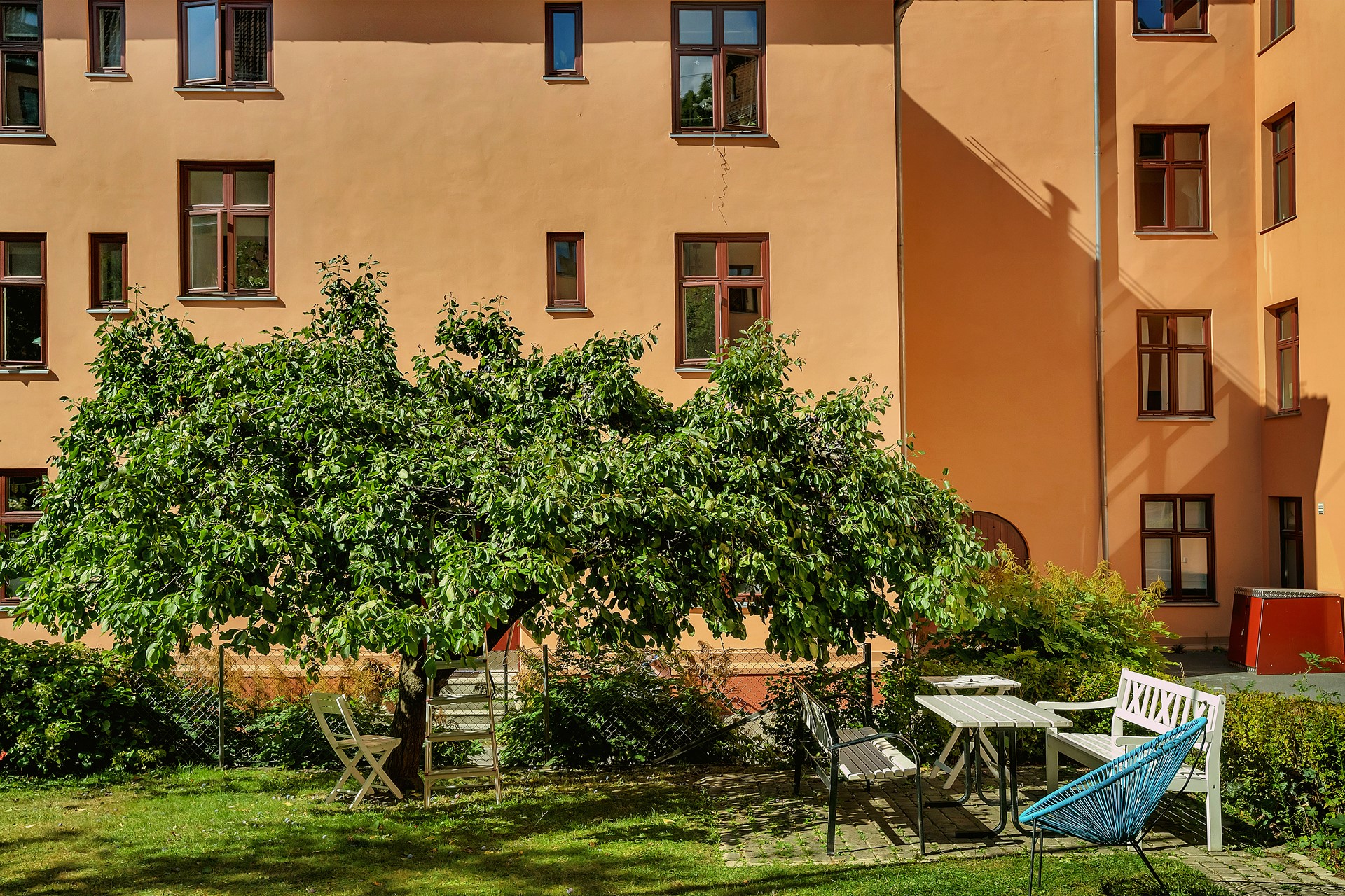 Boligblokker tilknyttet boligbyggelag står i snitt 158 år, mens levetida er 138 år for øvrige blokker. Foto: Nadia Frantsen