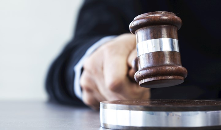 Shutterstock 565403683