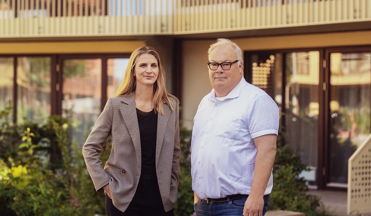 Byggenæringen er en svært konjunktursensitiv næring. De siste års situasjon med høy inflasjon og sterk økning i rentene har rammet næringen hard, sier sjeføkonom Hilde Midsem og administrerende direktør Bård Folke Fredriksen i NBBL. Foto: Nadia Frantsen
