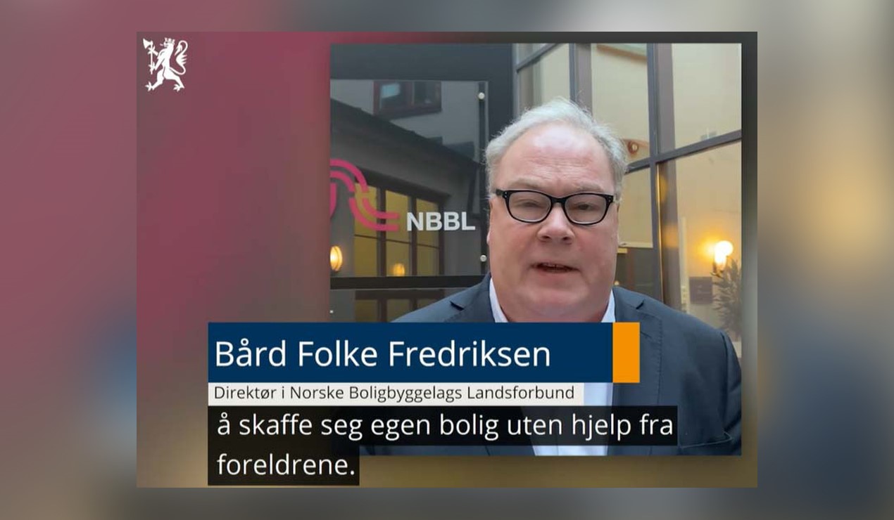 NBBL var en av flere som hadde sendt inn videobudskap til regjeringens digitale pressekonferanse. Bård Folke Fredriksen fremhevet behovet for at flere unge må få mulighet til å skaffe seg egen bolig uten hjelp fra «foreldrebanken». Skjermdump: regjeringen.no.